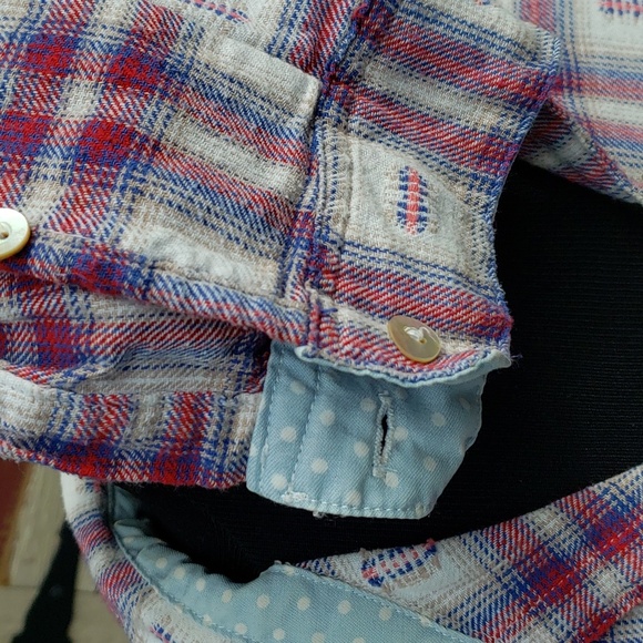 Lace Back Flannel Shirt - Picture 6 of 7